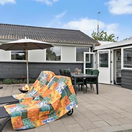 3 Bedroom Lovely In *