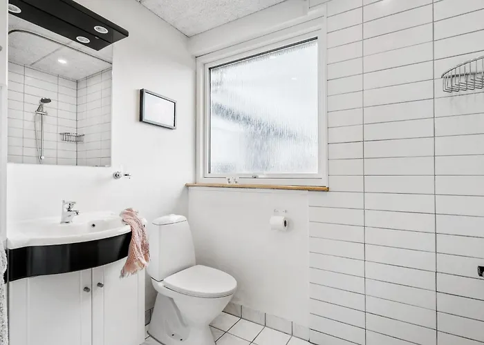 3 Bedroom Lovely In Tatil Evi Haderslev